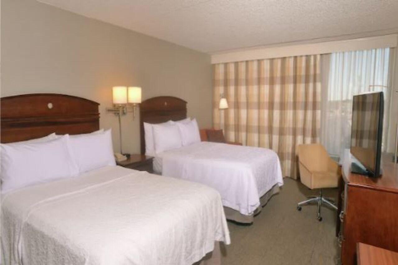 Hampton Inn Springfield-South Exterior foto