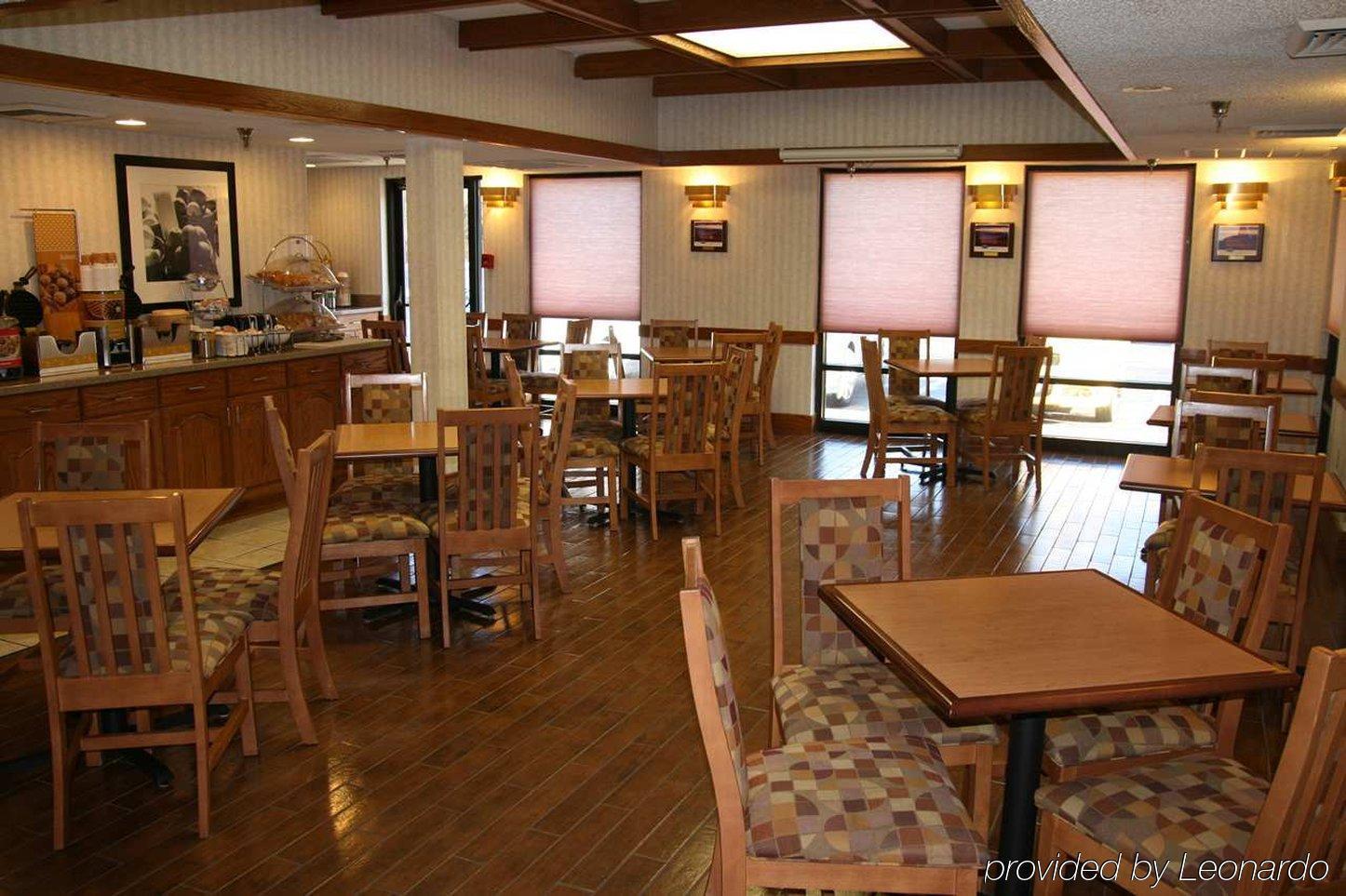 Hampton Inn Springfield-South Restaurant foto