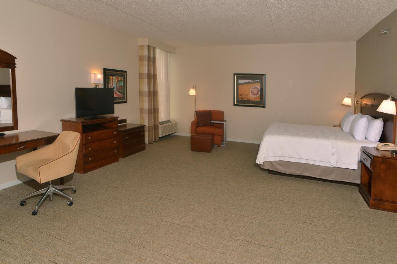 Hampton Inn Springfield-South Exterior foto